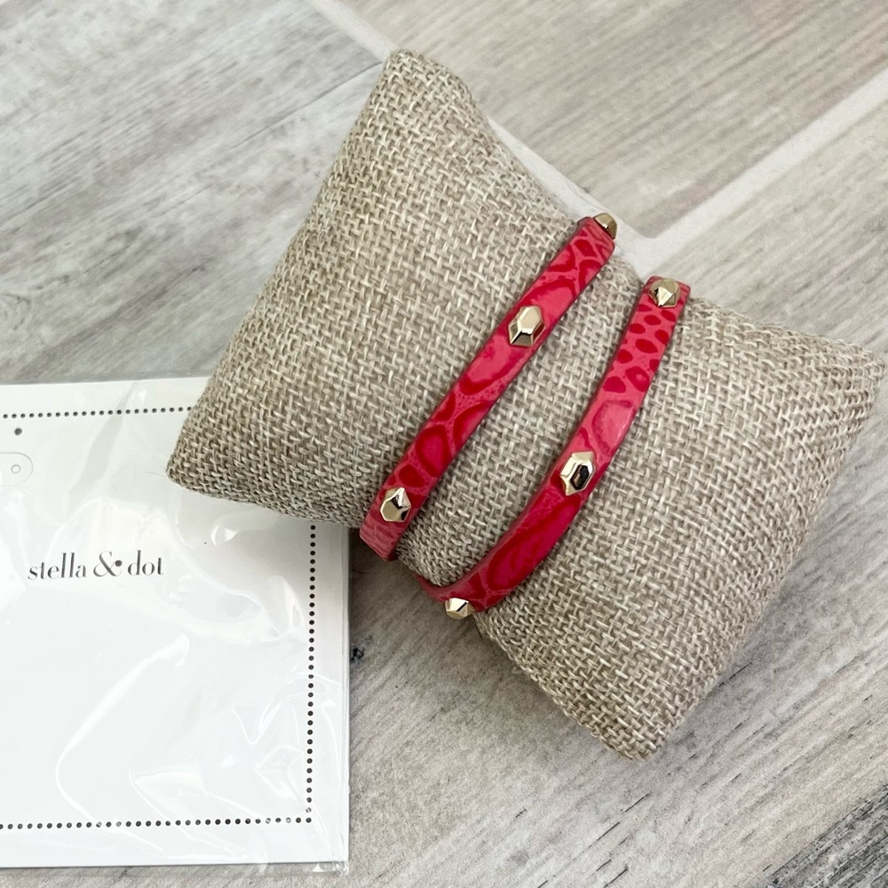 Stella & Dot Hudson Red Leather Double Wrap